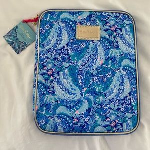 NWT Lilly Pulitzer Folio “Wave After Wave” Print